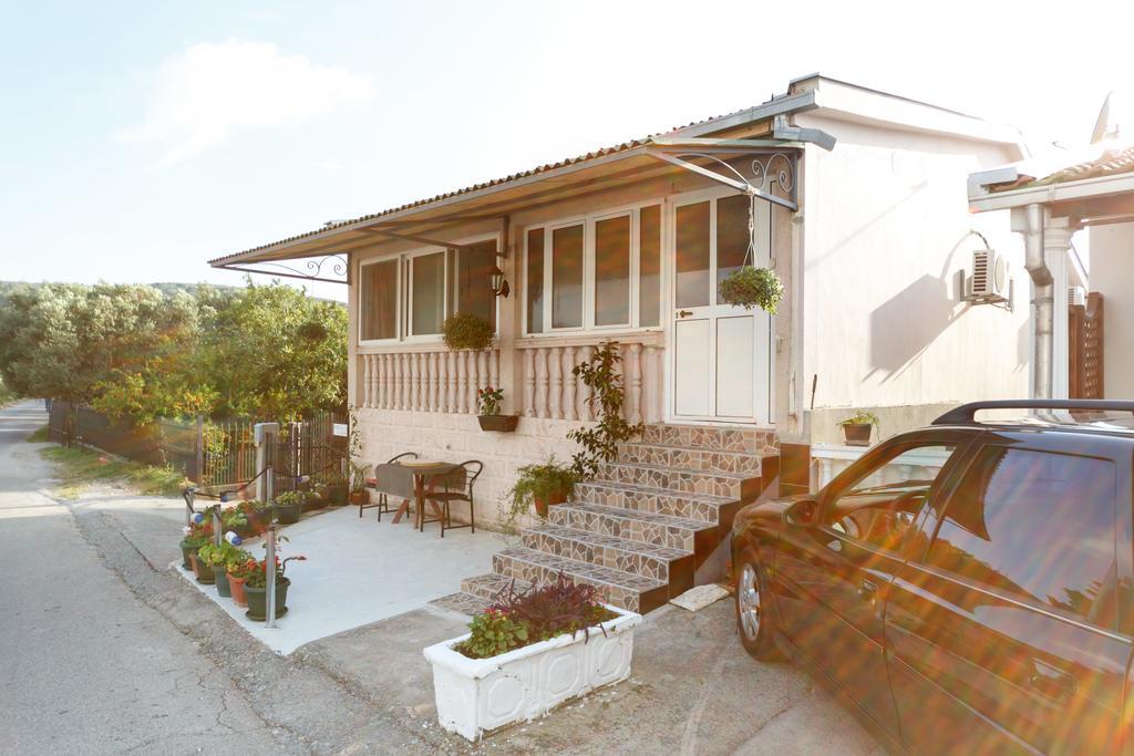 Apartment Ines Bar Exterior photo